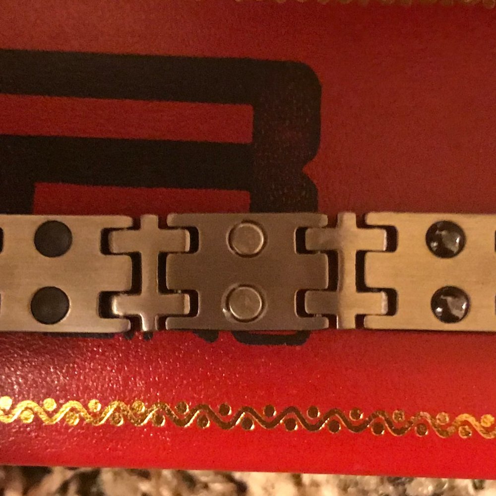 BEING MAGNETIC BRACELET - Picture 3 of 4